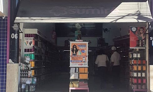 Imagem da fachada da loja