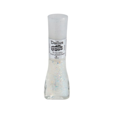 Esmalte Dailus Babado e Gliteria To Na Seca Mas Passo Bem